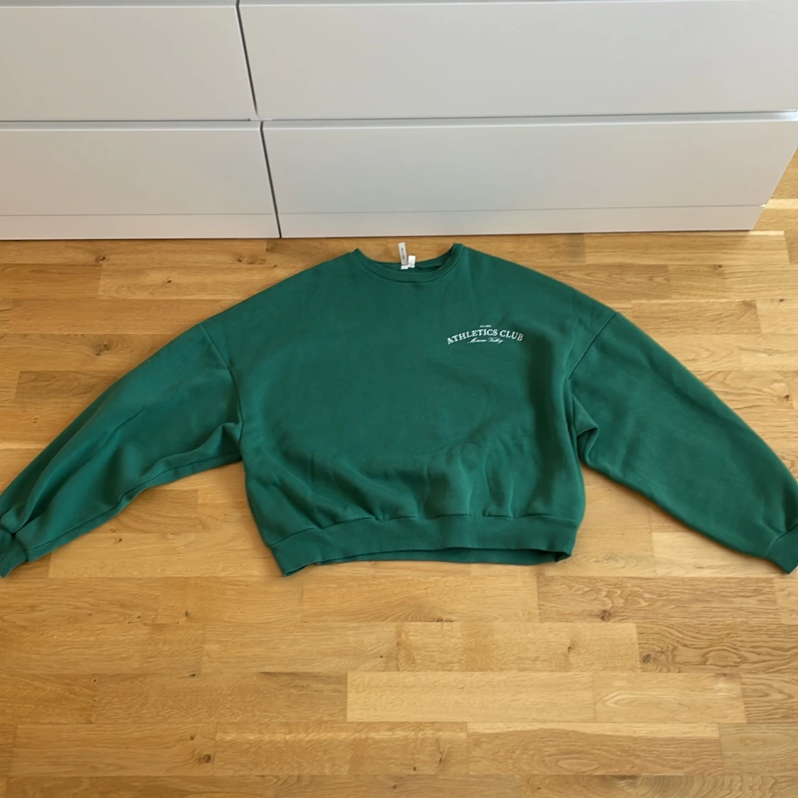 Grön sweatshirt  - 91