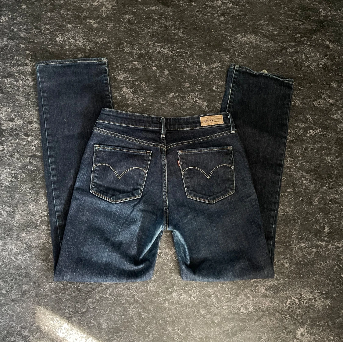 levis  - 90