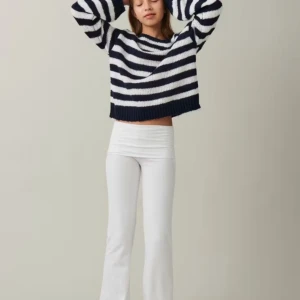 Yoga pants  - Jätte sköna yoga pants från Gina. I tall, som är för lite längre personen. har ALDRIG använt dom bara testat dom❤️ köpte för 200kr. 