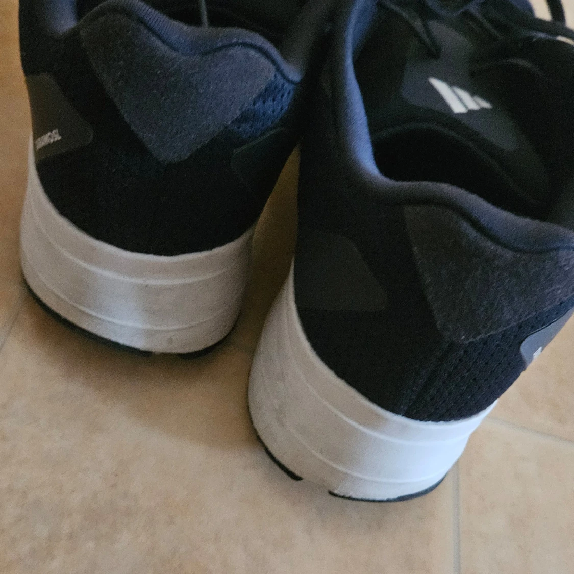 Som ny från adidas  - 91