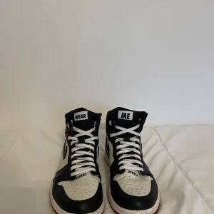 Nike air Jordan 1 - Storlek 43. Använda fåtal gånger, näst intill nyskick.