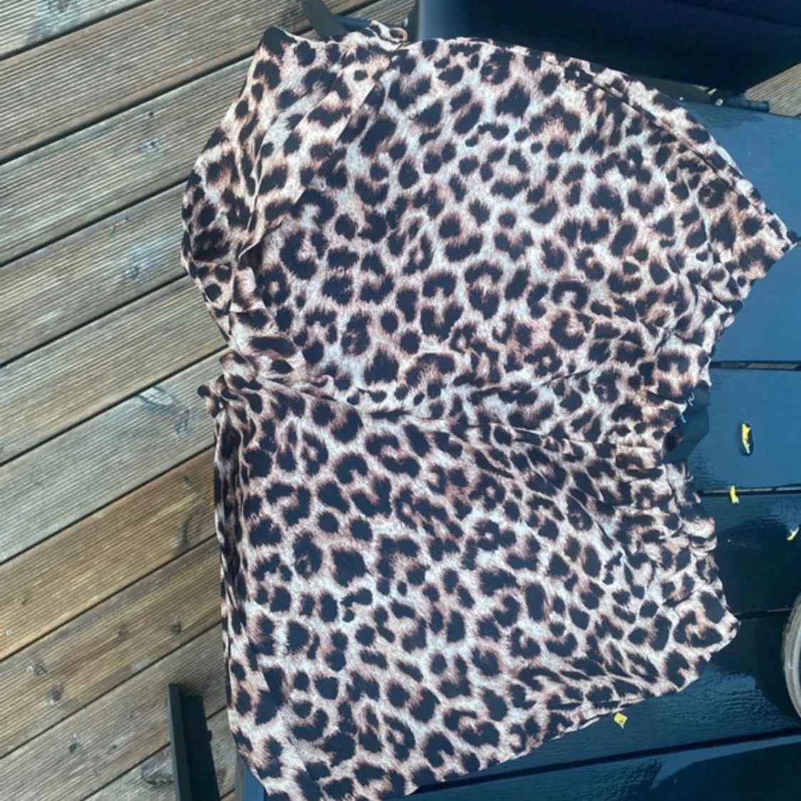 Shorts i leopardmönster 