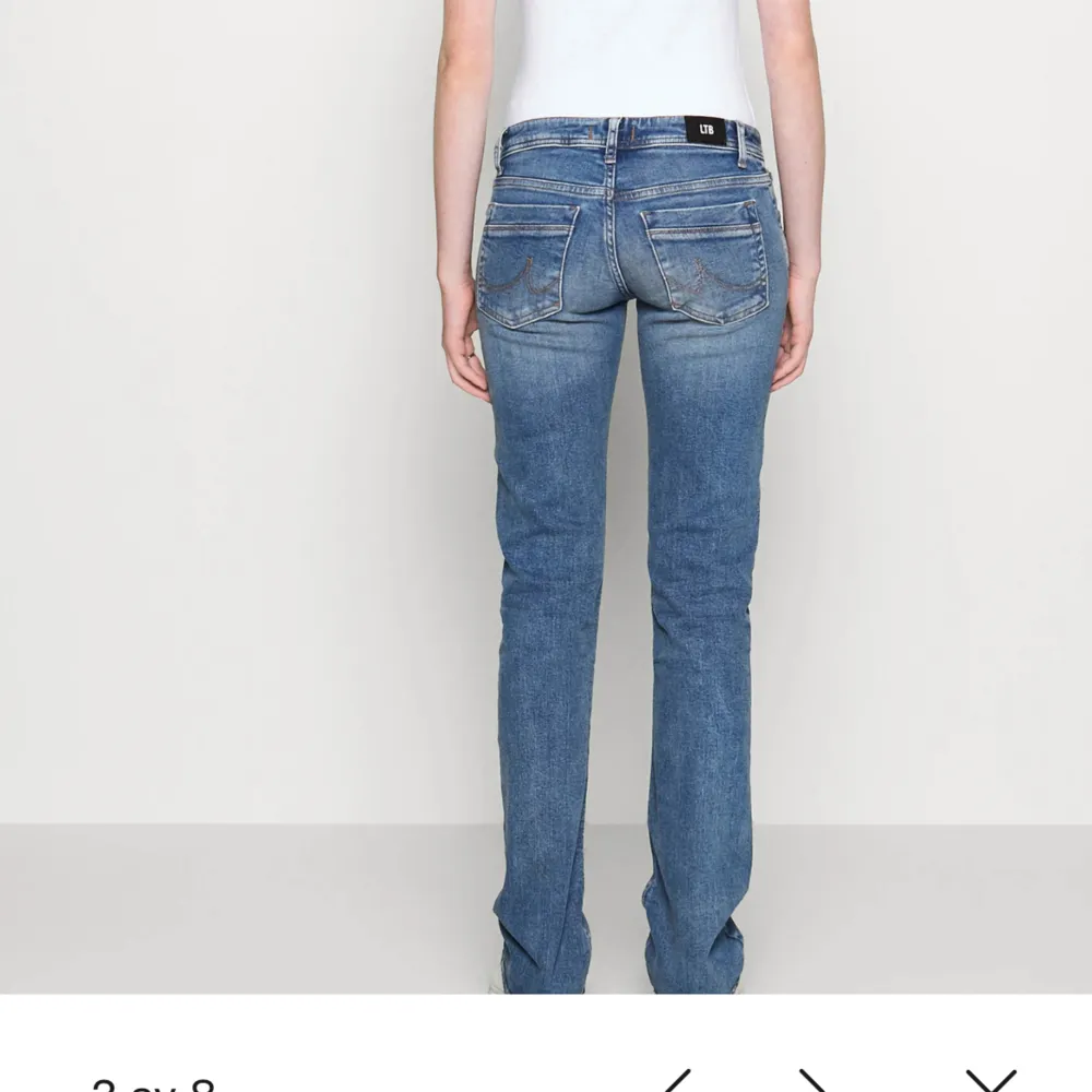 Säljer dessa ltb jeans som är endast använda 3 gånger, w26 l30. 💞Nypris 920 kr.. Jeans & Byxor.