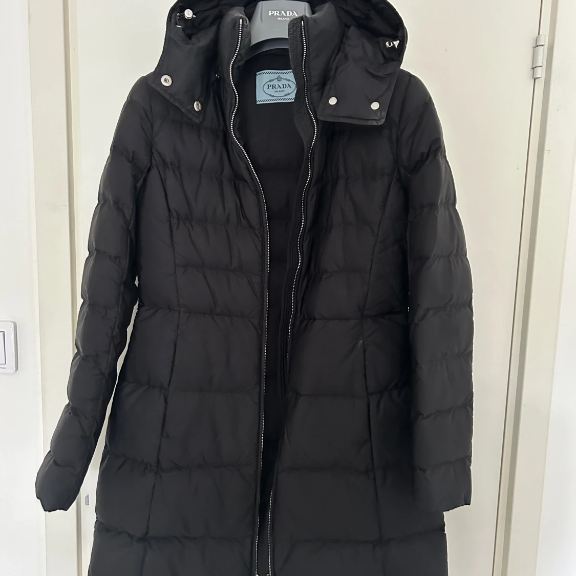 Tunn duncjacka Prada