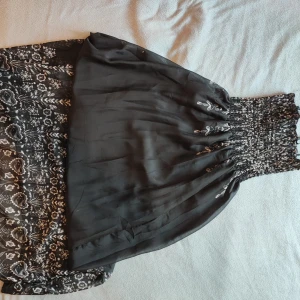 Festskjorta - Damskjortor lämpliga för fester, bekväma och snygga