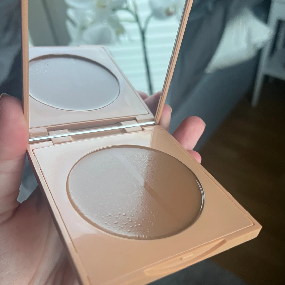 Helt oanvänd bronzer - 90