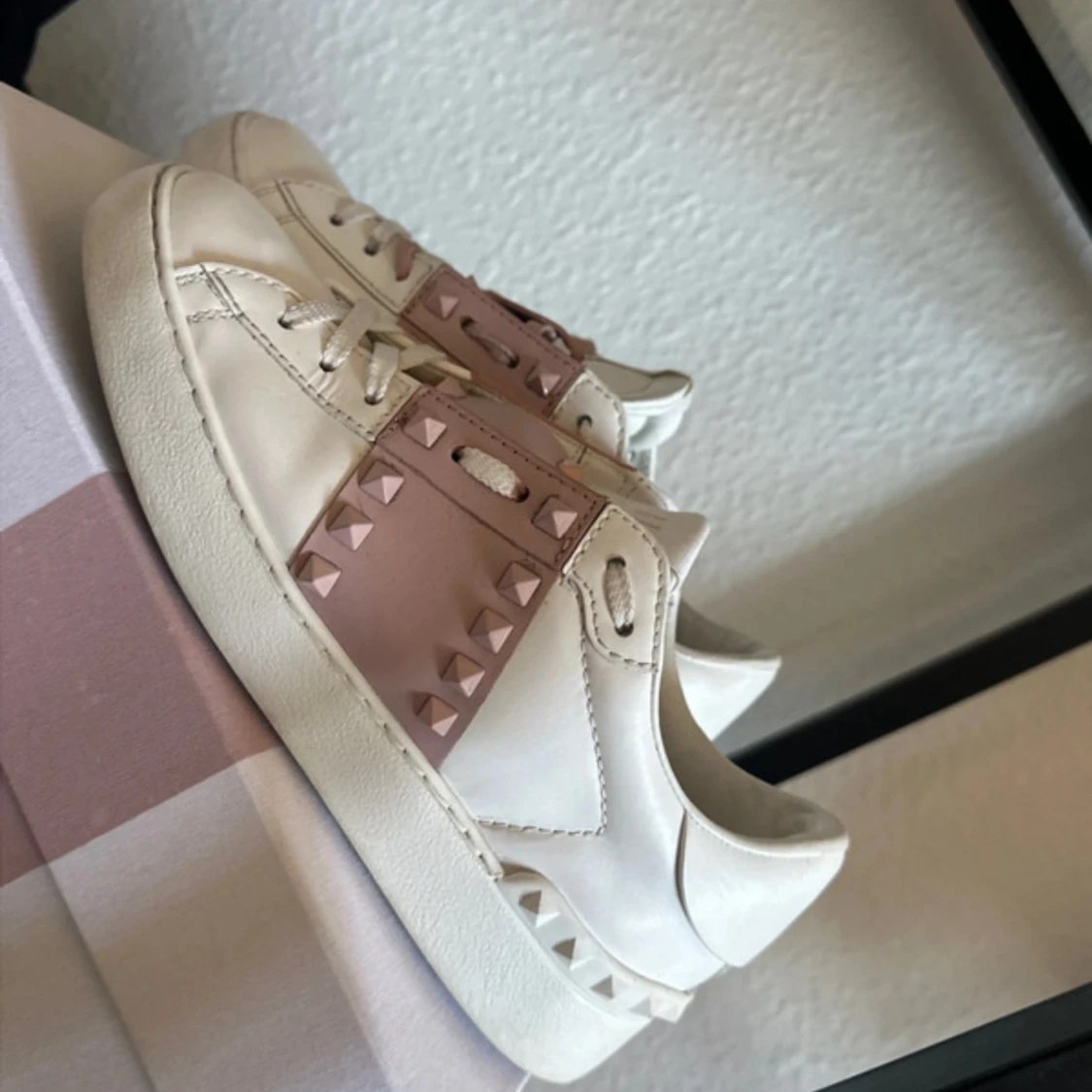 Valentino sneakers - 92