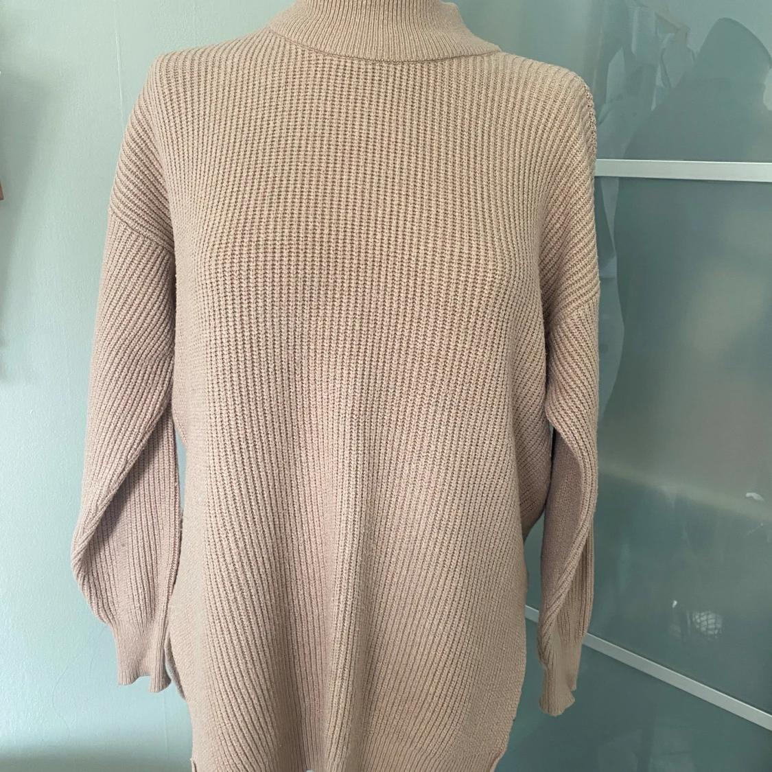 Na-kd tröja beige strl small-medium  - 90