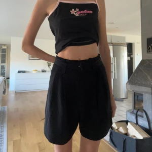 Shorts  - Väldigt bra skick😊 