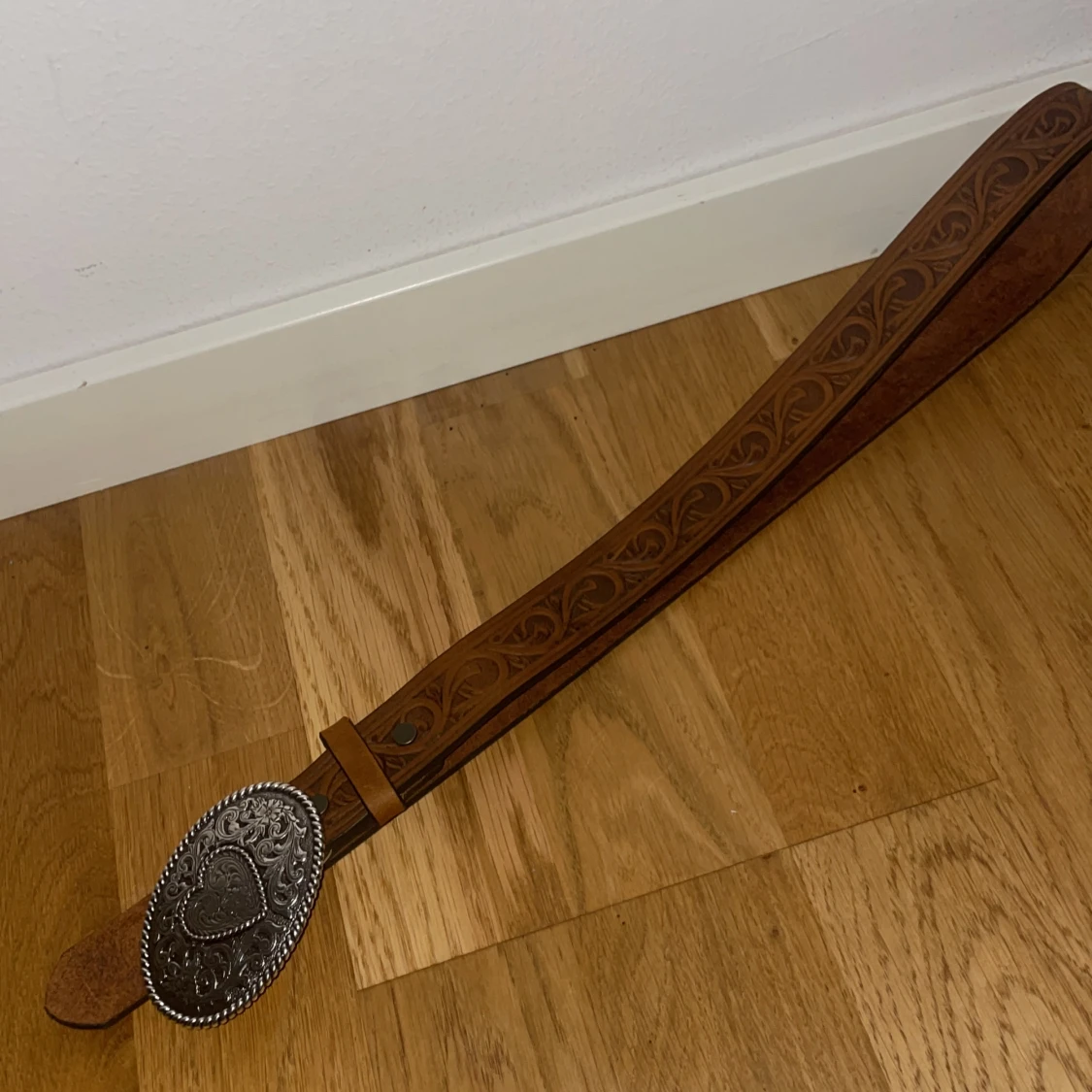 Äkta läder skärp  - 91