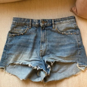 Jeansshorts! - Använda ett fåtal gånger, mycket bra skick🫶