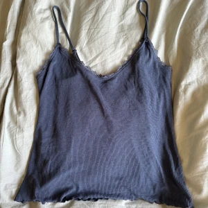 Linne - Gulligt linne från Lindex i fint skick 💙🌼