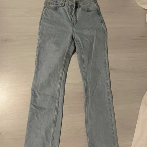 Raka jeans  - Bra skick, raka