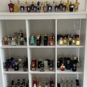 5ml Parfym | Splits | Samples | Dekanter | - Parfym Splits I 5ml från min samling av 150+ parfymer. ☀️⛱️🍋😎  Fraktar direkt 18kr  TF • Neroli Portofino • 125kr  TF • Manderino Di Amalfi  • 125kr  Xerjoff • Erba Pura • 150kr  Xerjoff • Torino 21 • 150kr  Lv • Imagination • 140kr  Naxos  Tony Iommi 