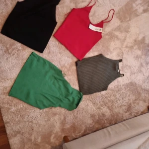 4 st linnen från Zara,H&M,Bikbok samt Gina tricot  - 4 st linnen från Zara,H&M,Bikbok samt Gina tricot.