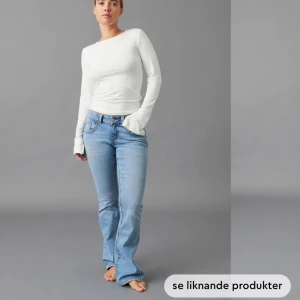 Low waist jeans  - Lågmidjade jeans som är använda 2 gånger 