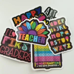 6st Teacher, Lärare klistermärken/stickers  - Klistermärken/stickers Motiv: lärare, skola  Antal: 6st  Skick: ny/oanvänd  Kul att använda till pyssel, scrapbooking och annat. Kan tex användas till att dekorera din bärbara dator, skateboard, resväska, etc. 