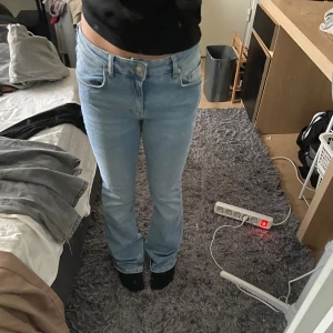 Bootcut jeans - Använd en gång