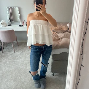 Vit kjol  - Kan användas som kjol och topp!