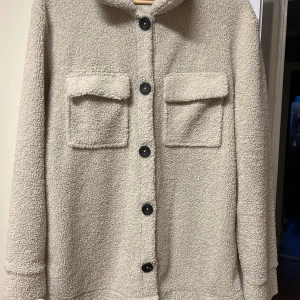 Storlek S  - Fint skick. 