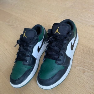 Nike Ari Jordan - Sparsamt använda. Toppskick. Beställda från USA för 1700kr i höstas.