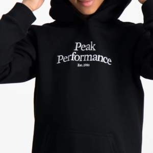 Helt oanvänd äkta Peak performance hoodie.   