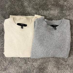 Stickade tröjor från Vero moda. Båda är i xs. En tröja för 180kr, båda för 299kr💕