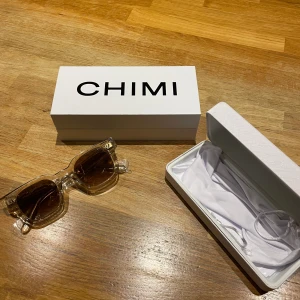 Chimi 04 - Säljes då jag har flera par.  Säljes för 899 kr eller rimligt bud. 