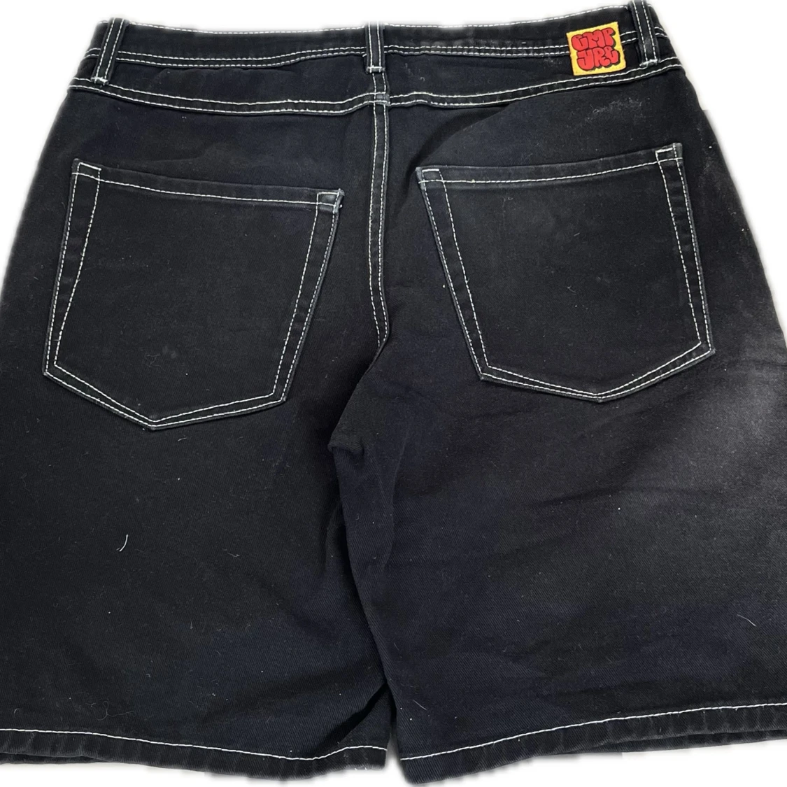 BAGGY EMPYRE JORTS  - 90