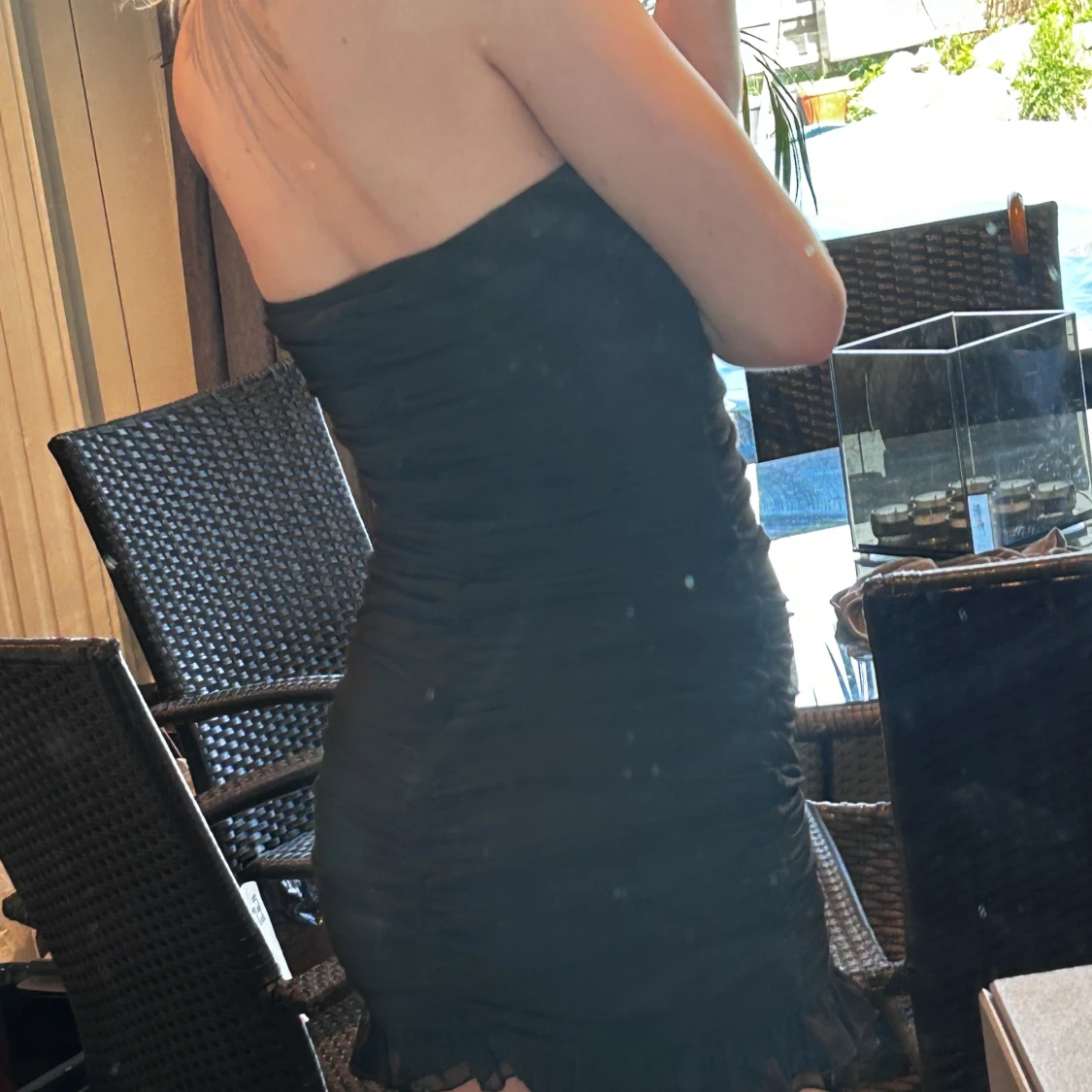 Jättefin svart klänning  - 90