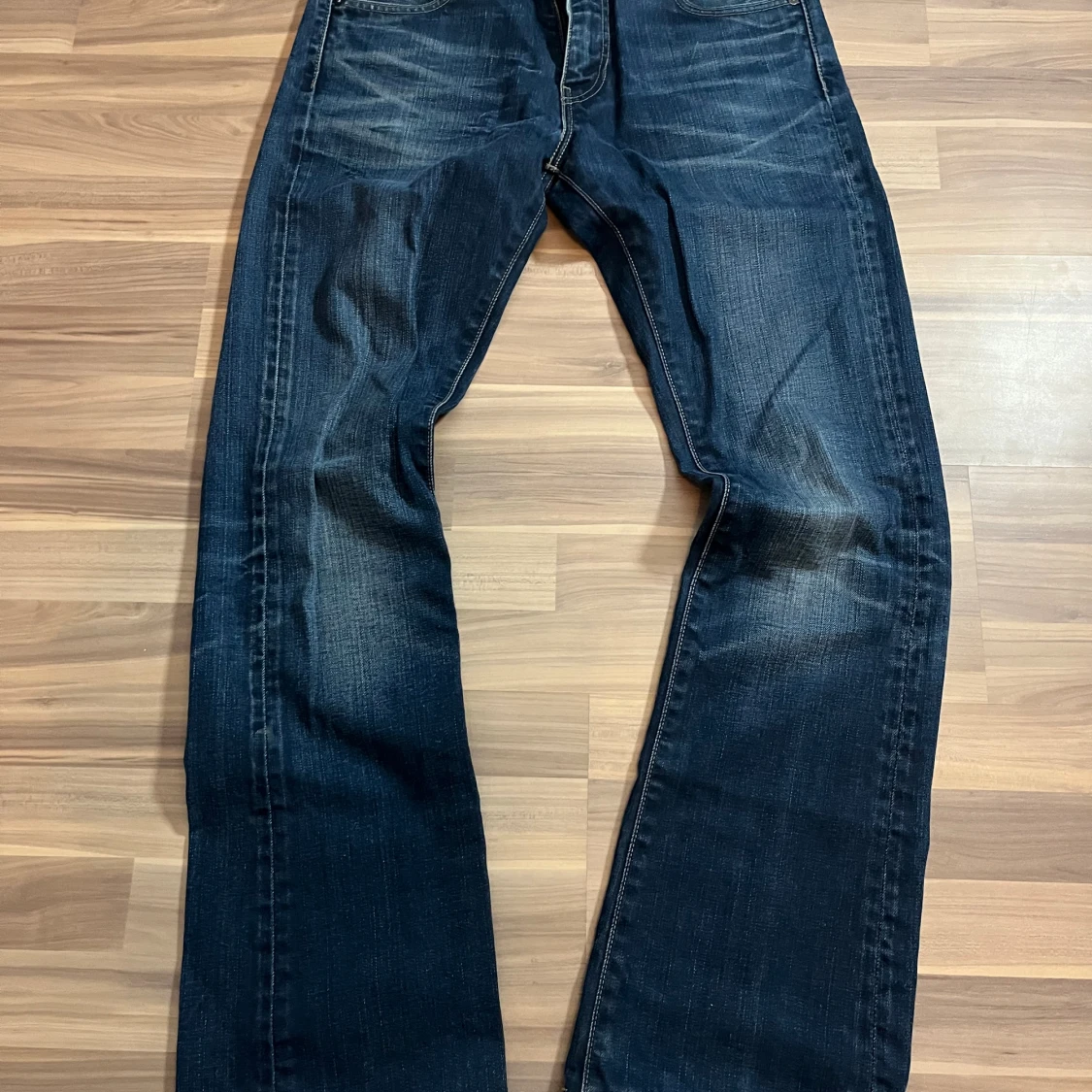 Levis jeans
