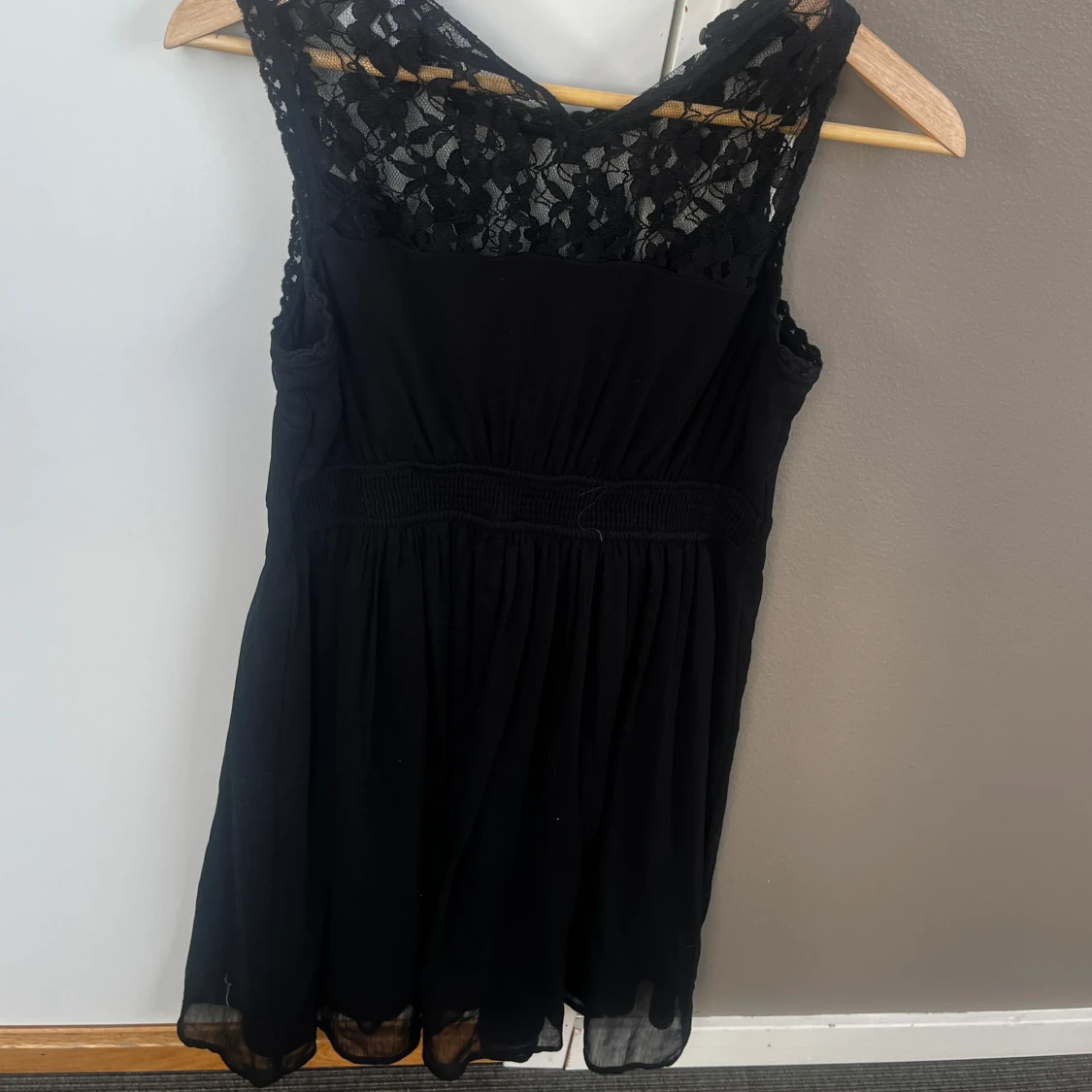 Fin svart klänning - 90