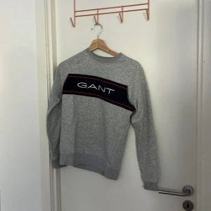 Gant sweatshirt💙 - Helt ny gant Hoodie💗💙 har aldrig använt den för de är för liten för mig💗