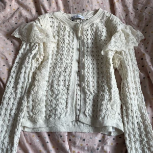 Zara kofta  - Som ny  Kom gärna med prisförslag 