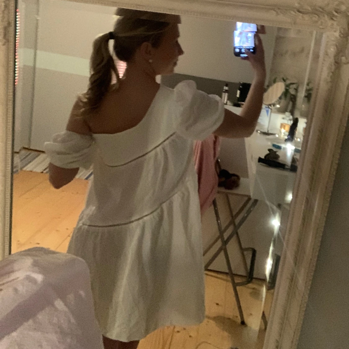Vit klänning - 90