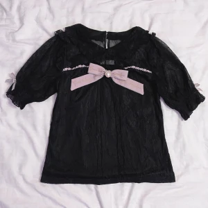 Liz Lisa blus  - Short sleeve blouse by Liz Lisa. The blouse is in good condition, I can’t find any obvious flaws. 