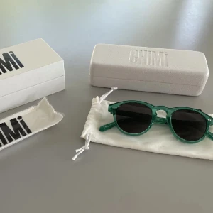 Chimi 002 - Knappast använda och är i nyskick  002 