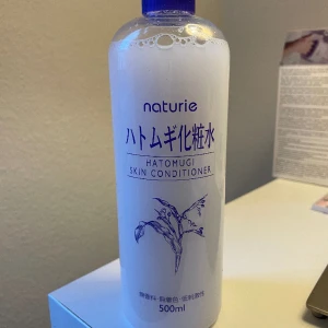 Toner  - Populär toner som jag säljer pga att den inte kommer till användning. Används ett fåtal par gånger, men det finns mycket produkt kvar! 