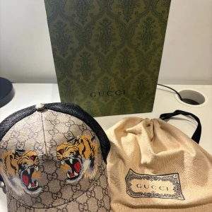 Gucci keps tiger - Nyskick  