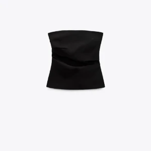 Zara topp - Säljer denna snygga zaratopp❤️💗