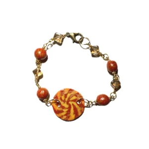 handgjort armband - unikt handgjort armband gjort i ler- och glaspärlor 🫶🫶