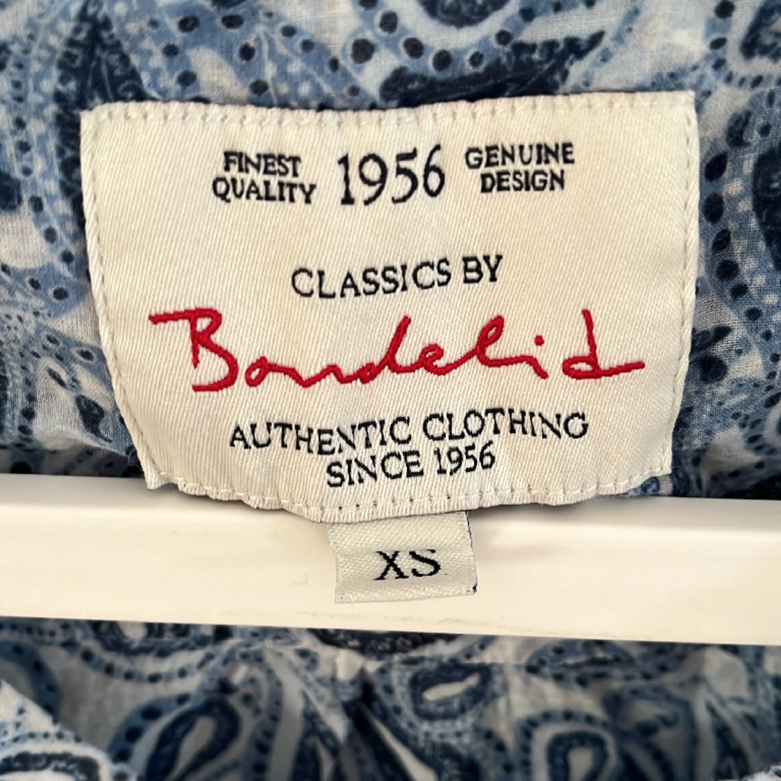 Fin topp i blått och vitt från Bondelid - 91