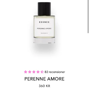 Essnce parfym  - Kvar i förpackning! Säljer då jag köpte fel❤️ En dupe av Valentino born in Roma 