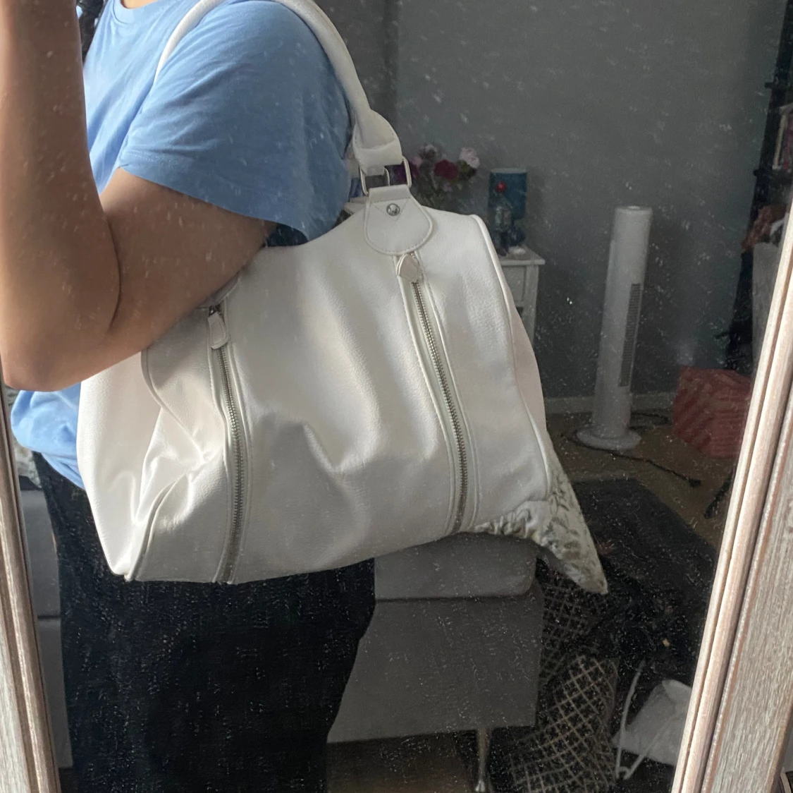 Vit väska - 90