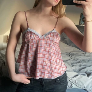 topp från free people - superfin topp från free people. i nyskick🤍