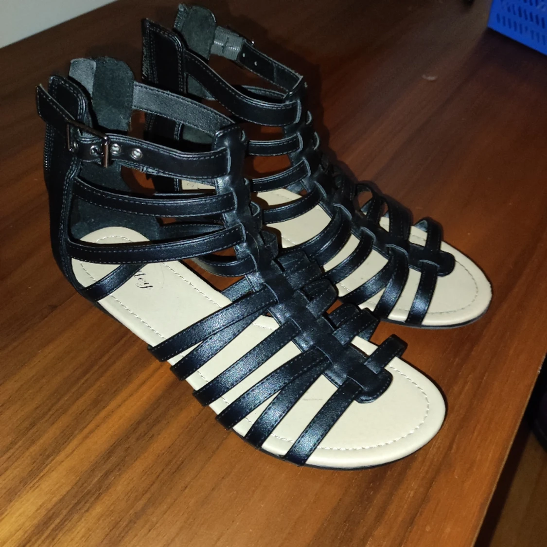 Kängor, sandaler, sko m klack - 90