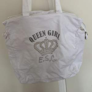 Queen girl väska