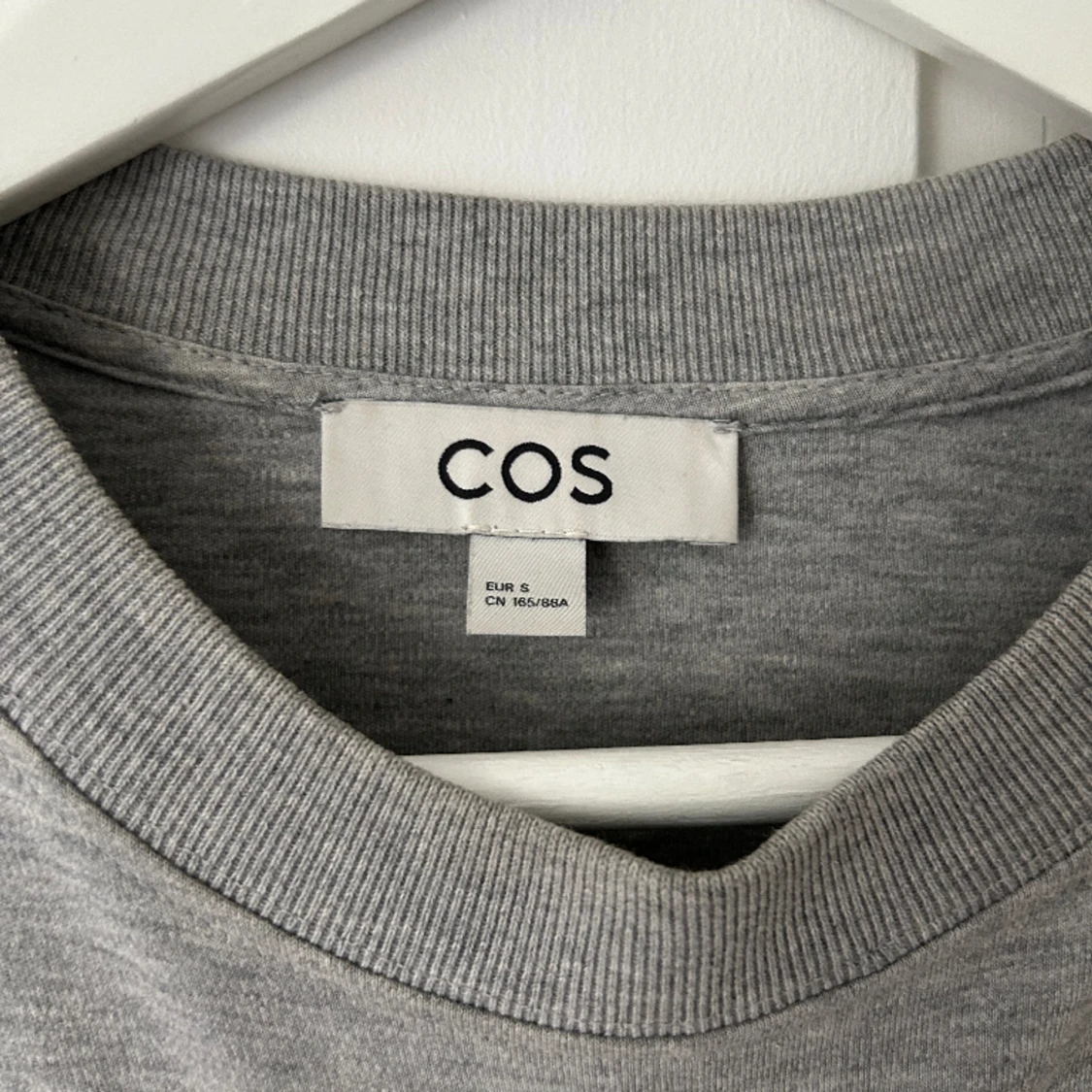 Heavyweight  t-shirt från Cos  - 91