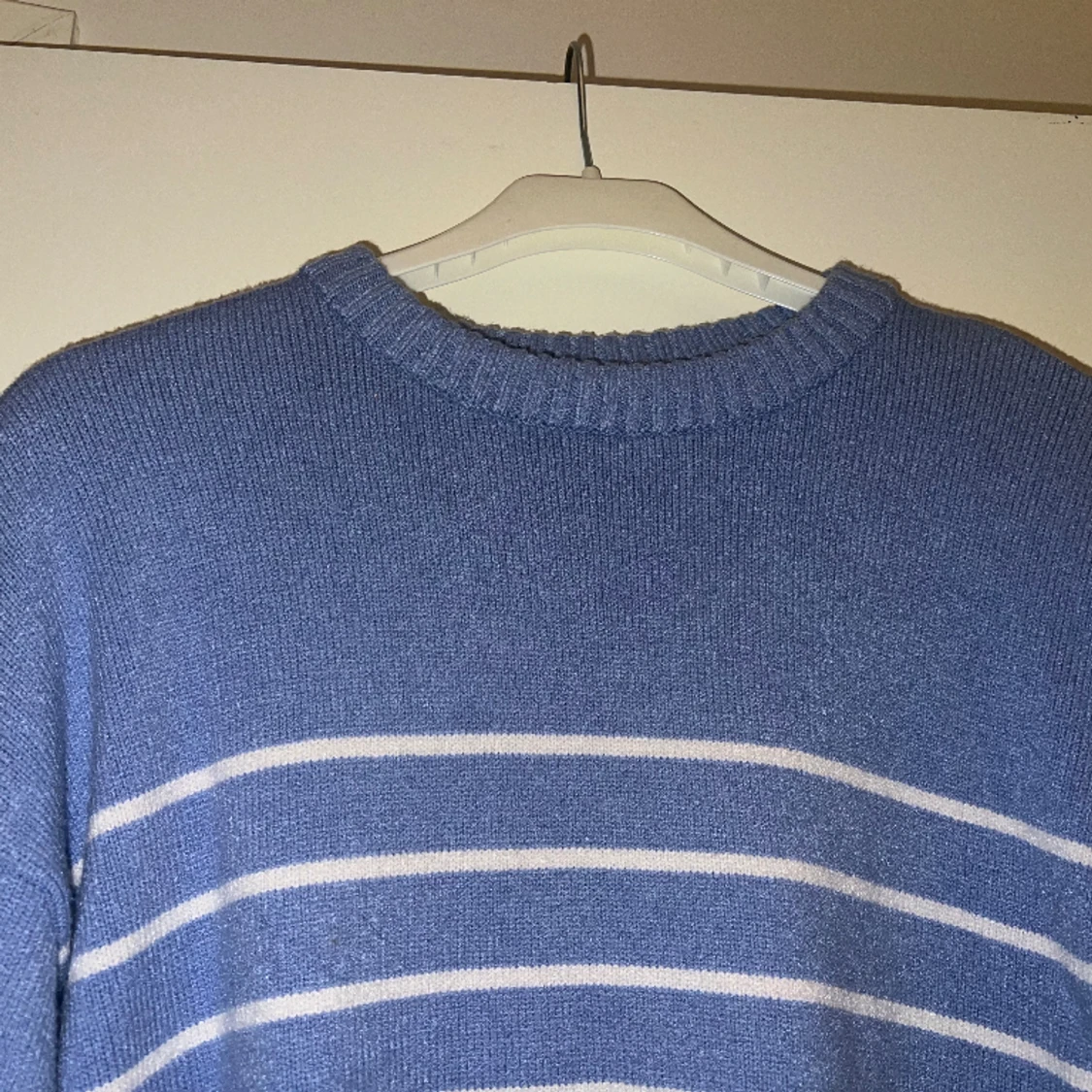 Ny tröja i storlek L  - 91