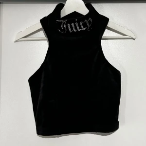 JUICY TRÖJA  - Aldrig använd